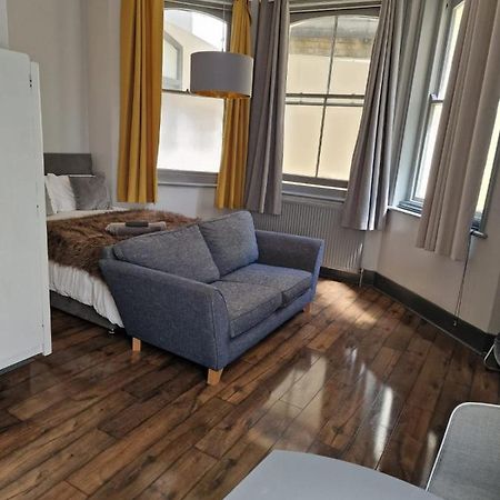 1 Comfortable Studio Appartement Hove Buitenkant foto