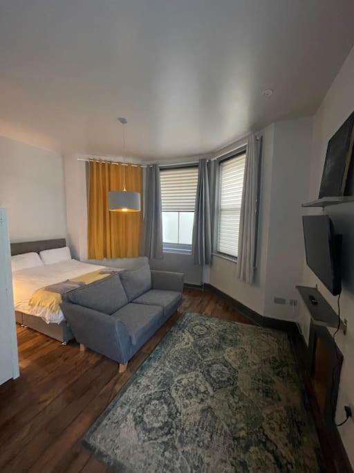 1 Comfortable Studio Appartement Hove Buitenkant foto