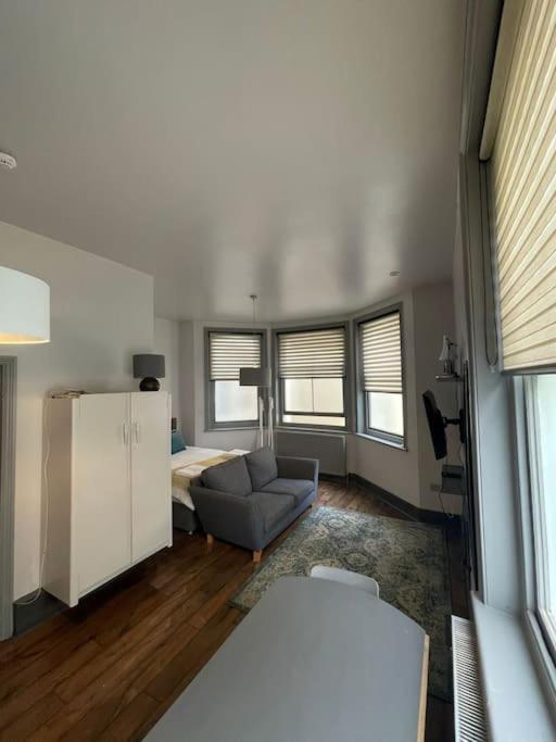 1 Comfortable Studio Appartement Hove Buitenkant foto