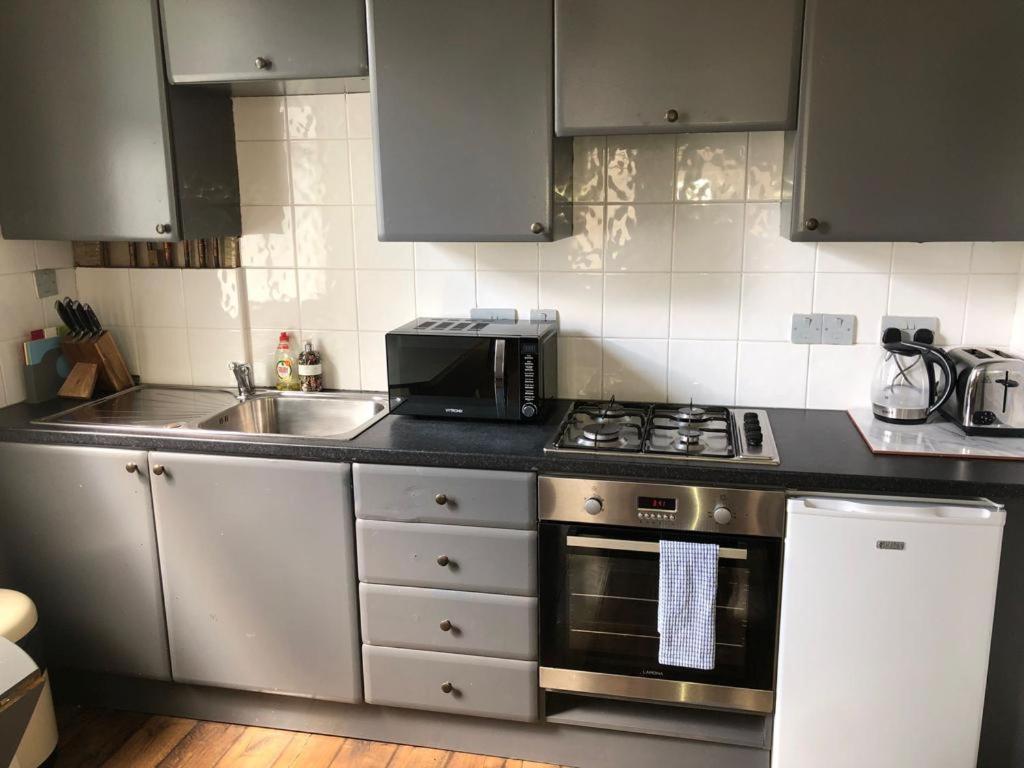 1 Comfortable Studio Appartement Hove Buitenkant foto
